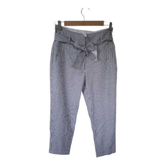 NWT BCBGeneration Black & White Pinstriped Cropped High Rise Pants Size 2 - Picture 10 of 10